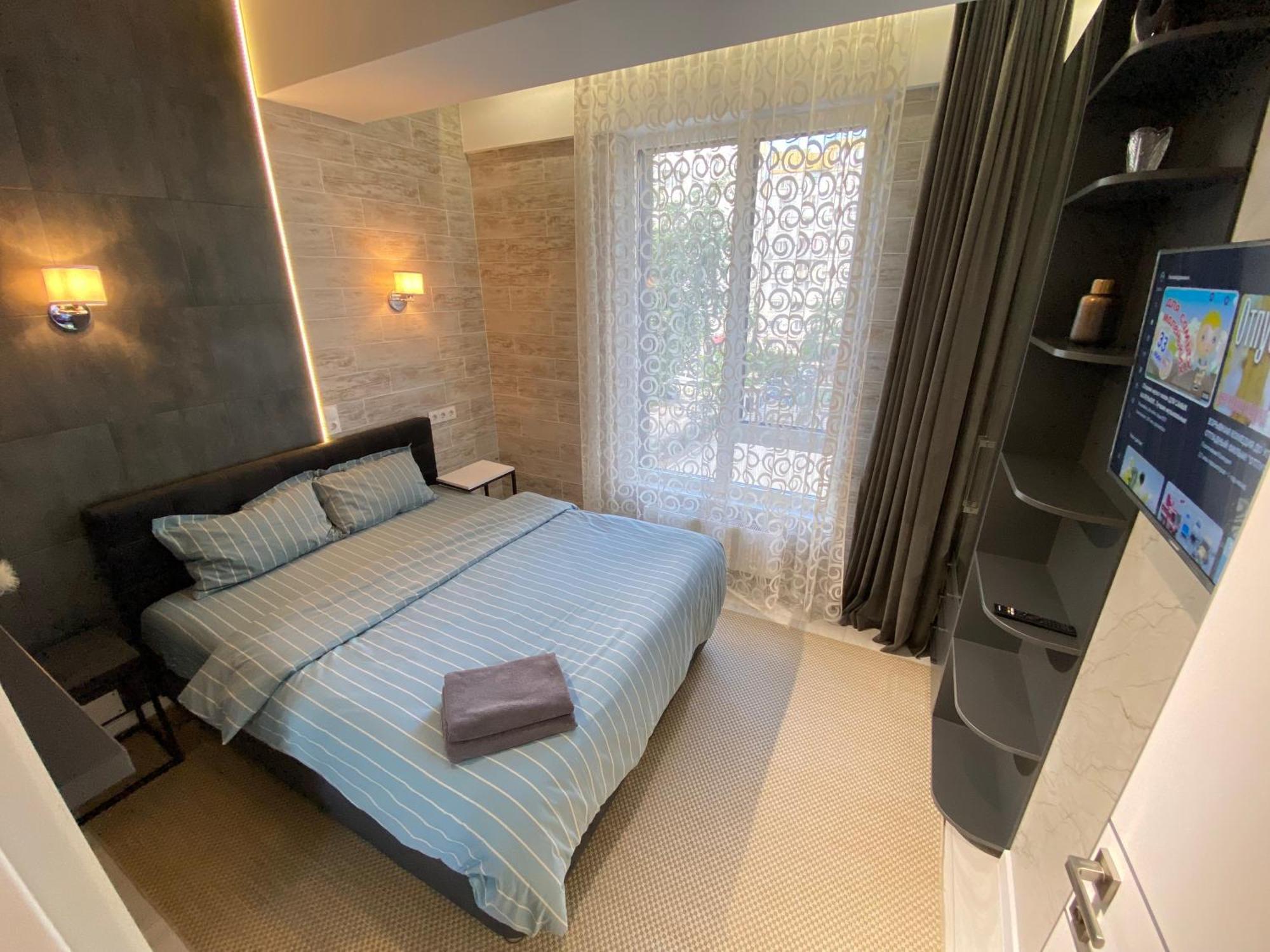 Rentnow Modern Business Apartment With 3 Bedrooms In Centre Kischinau Exterior foto